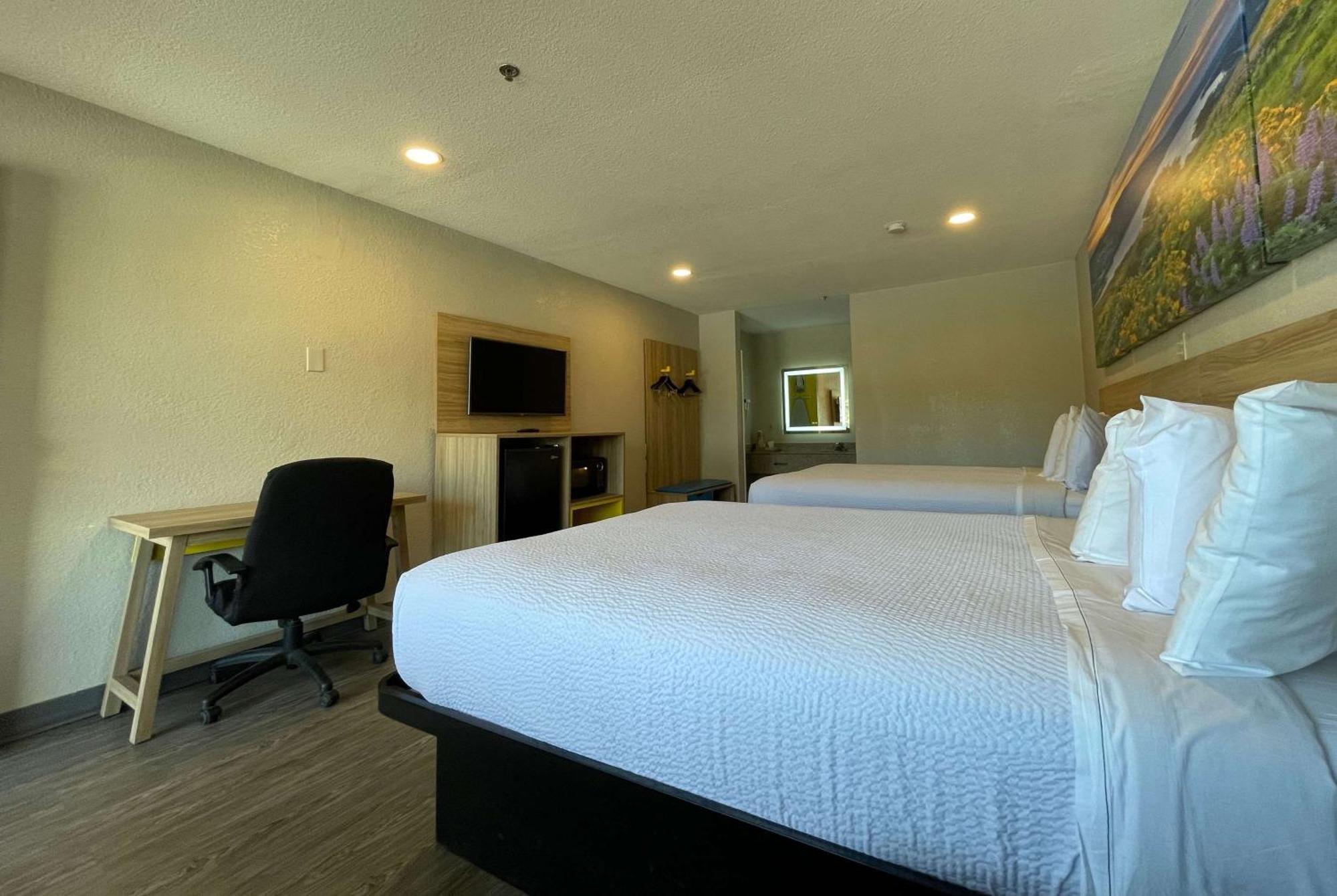 Days Inn By Wyndham Near Seaworld Σαν Αντόνιο Εξωτερικό φωτογραφία